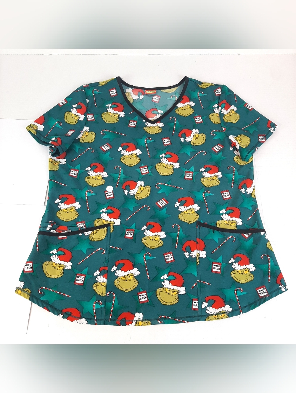 🛍The Grinch Green Scrub Top Shirt Christmas Womens Size XL Dr Seuss